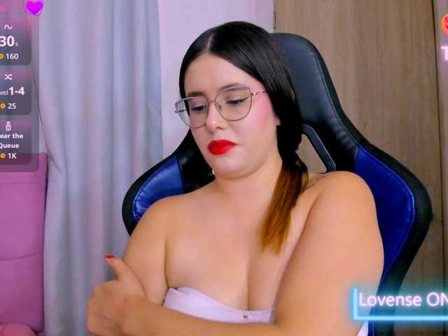 parisshayk live cam on BongaCams