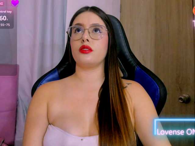 parisshayk live cam on BongaCams