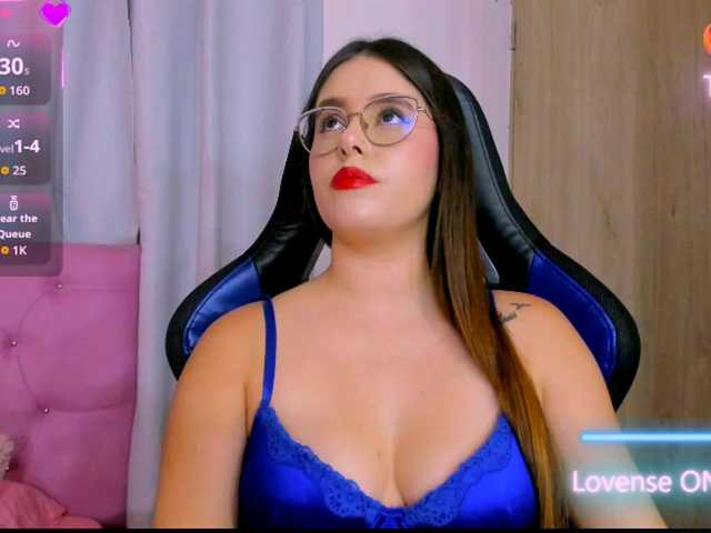 parisshayk live cam preview