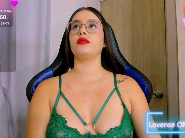 parisshayk live cam on BongaCams