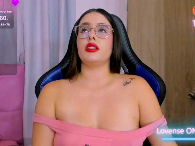 parisshayk live cam on BongaCams