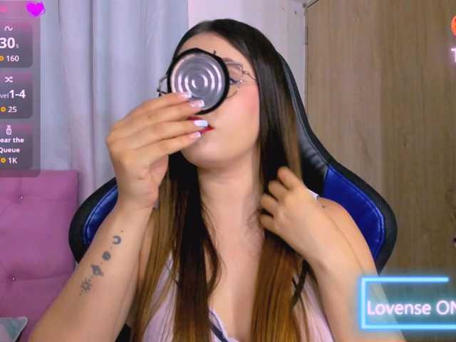 parisshayk live cam on BongaCams