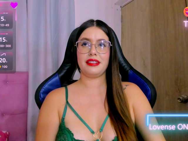 parisshayk live cam on BongaCams