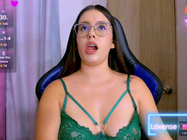 parisshayk live cam on BongaCams