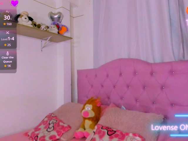 parisshayk live cam preview