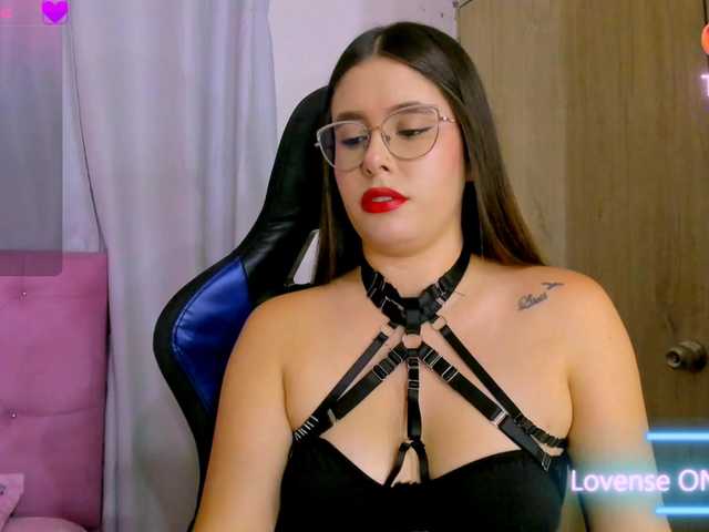 parisshayk live cam on BongaCams