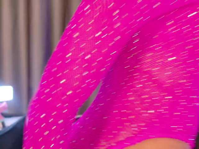 Milforja's BongaCams show and profile