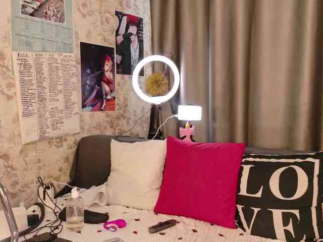 Milforja Sex Cam Show