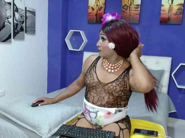 PAMELAMADAMEHOT3 Sex Cam Show