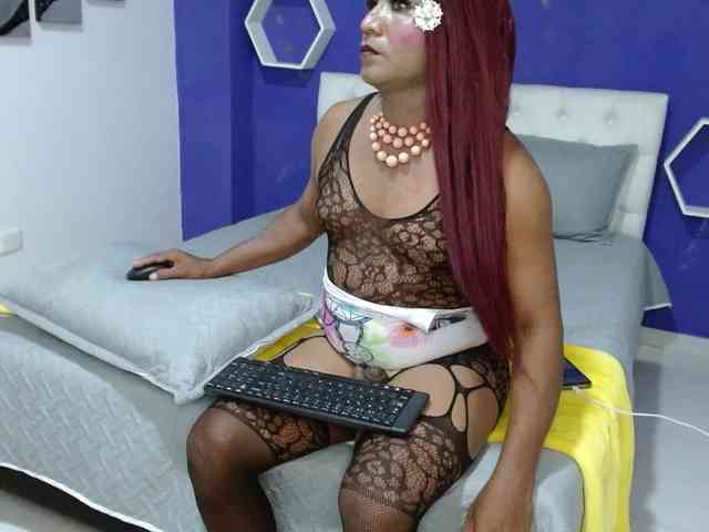 PAMELAMADAMEHOT3 Sex Cam Show