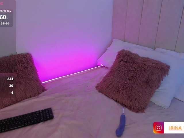 IrinaTannedd live cam on BongaCams