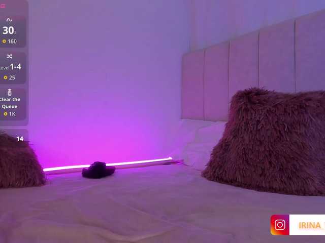 IrinaTannedd live cam on BongaCams