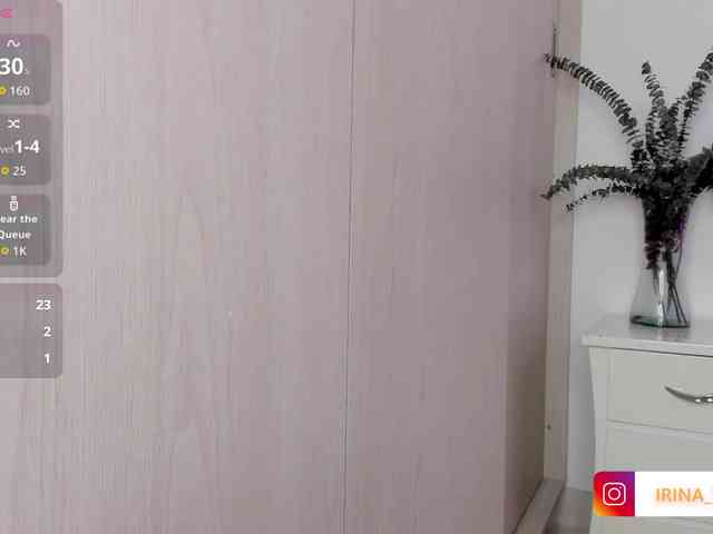 IrinaTannedd webcam