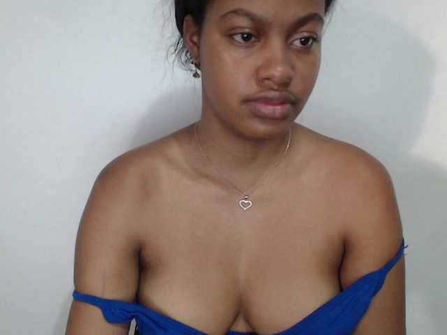 Stormihills live cam on BongaCams