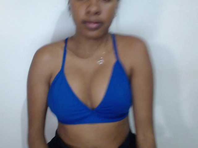 Stormihills live cam on BongaCams