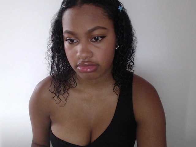 Stormihills live cam on BongaCams