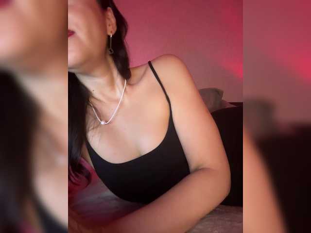 ElviraMilf live webcam show