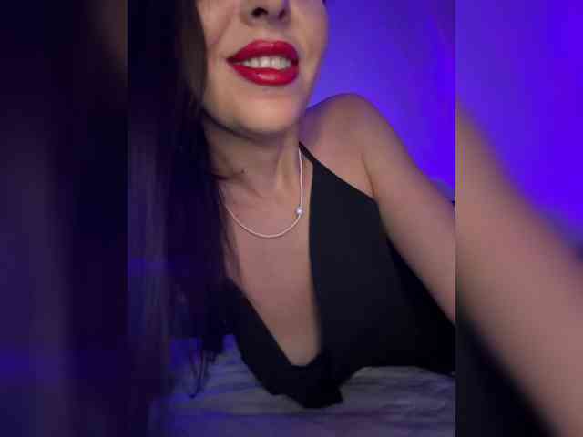 ElviraMilf webcam