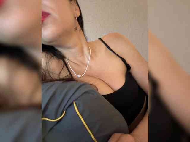 ElviraMilf webcam