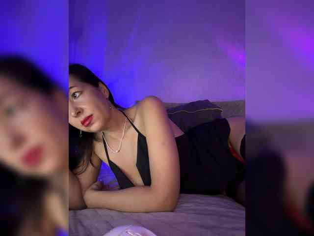 ElviraMilf webcam