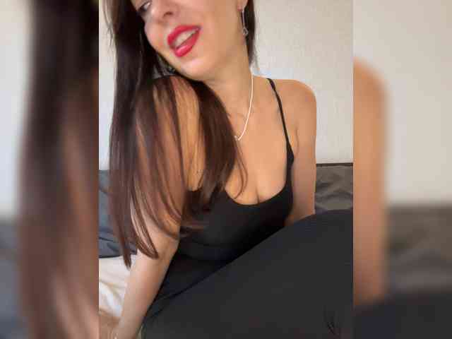 ElviraMilf