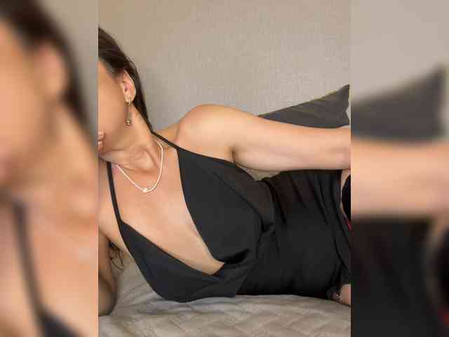 ElviraMilf webcam