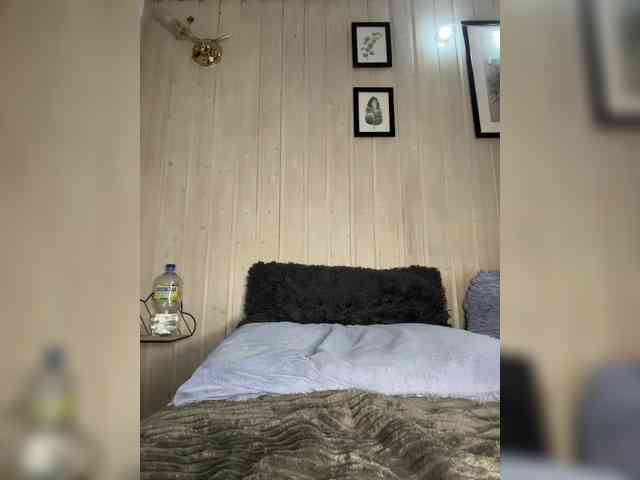 ElviraMilf webcam