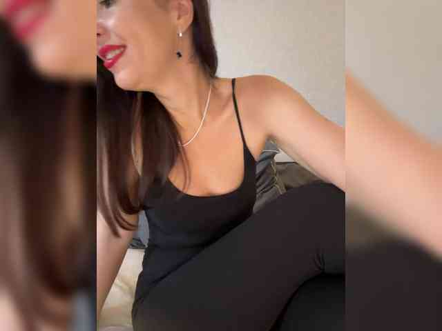 ElviraMilf