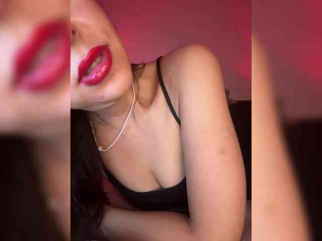 ElviraMilf webcam