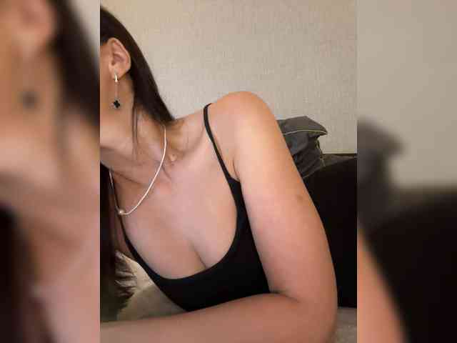ElviraMilf webcam