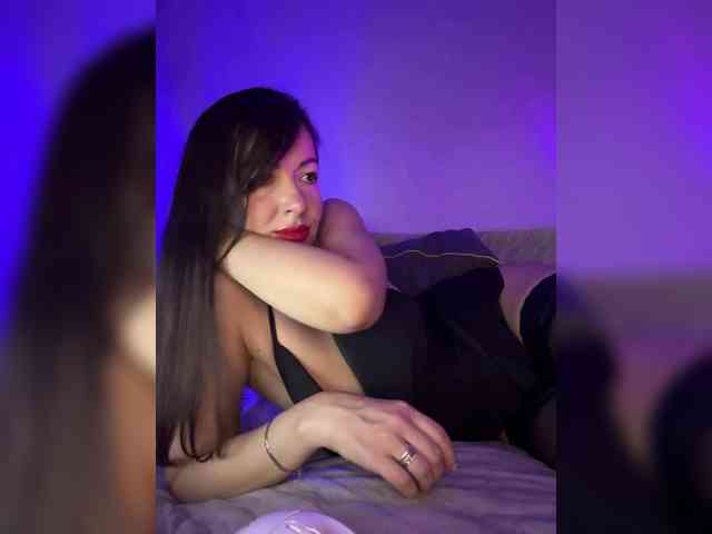 ElviraMilf webcam