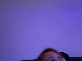 RozyElle Porn Show