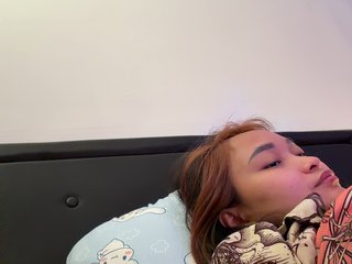 RozyElle Porn Show