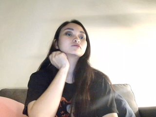 Image capture of RozyElle