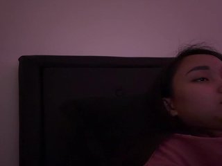 RozyElle Porn Show