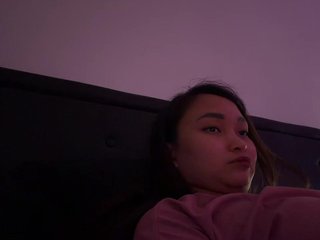 RozyElle Porn Show
