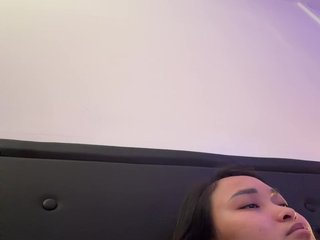 RozyElle Porn Show