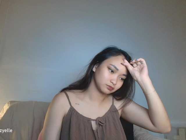 RozyBlack live cam on BongaCams