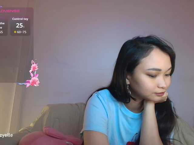RozyBlack live cam on BongaCams
