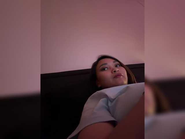 RozyBlack live cam on BongaCams