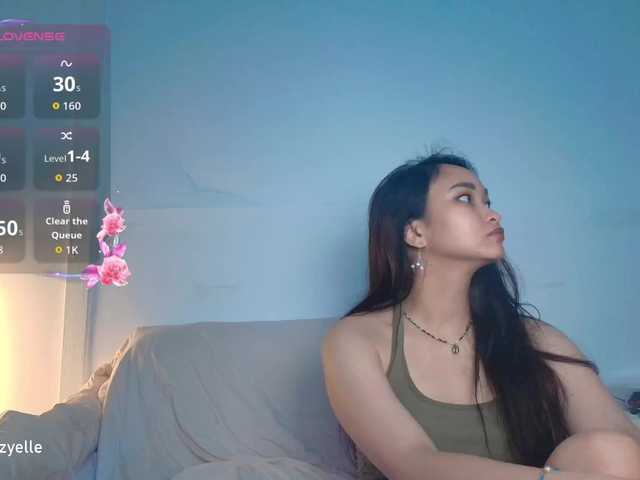 RozyBlack live cam on BongaCams
