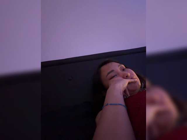 RozyBlack live cam on BongaCams