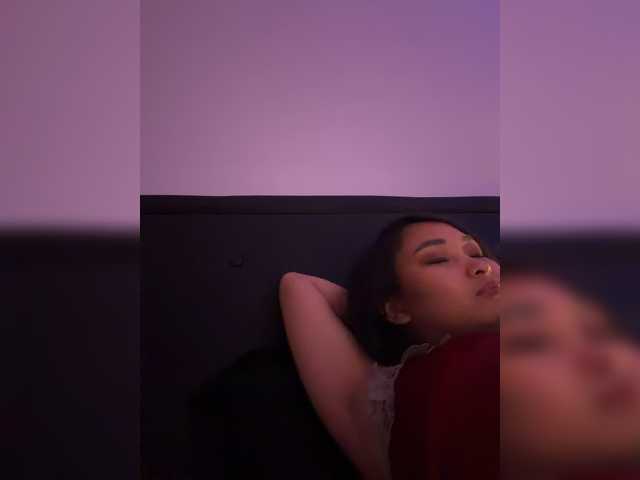 RozyBlack live cam on BongaCams