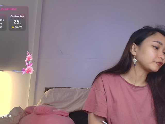 RozyBlack live webcam show
