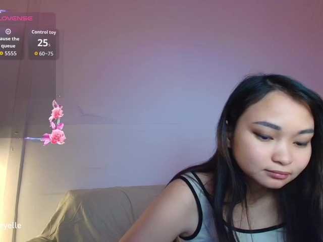 RozyBlack live cam on BongaCams