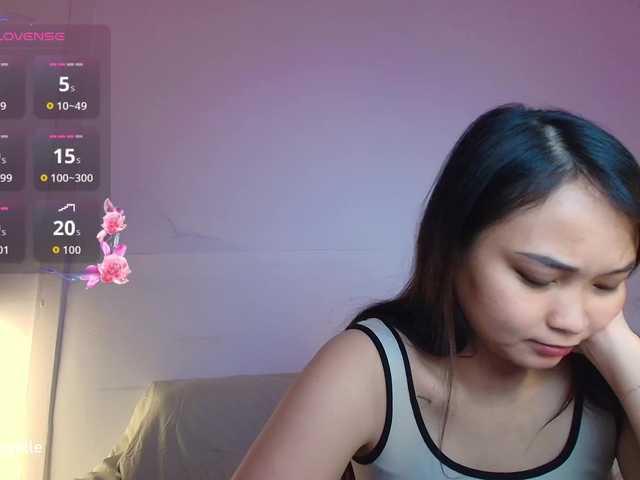 RozyBlack live cam on BongaCams