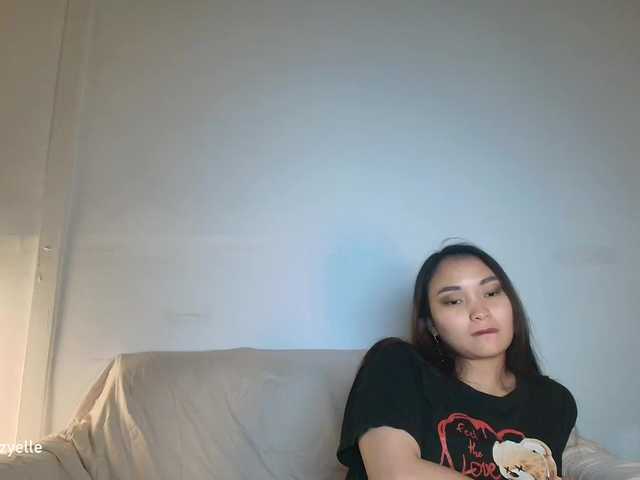 RozyBlack live cam on BongaCams