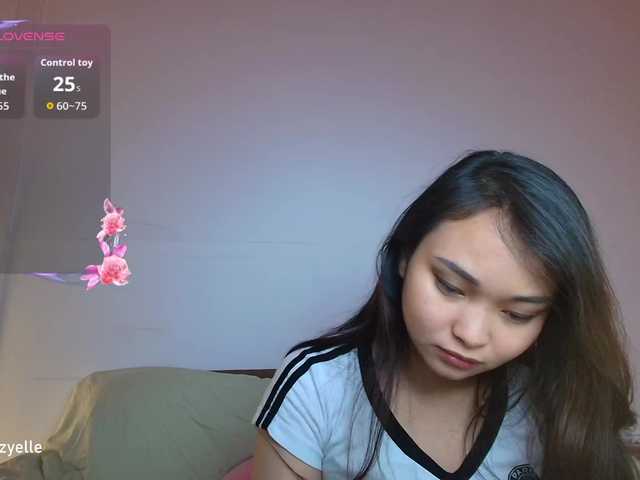 RozyBlack live cam on BongaCams