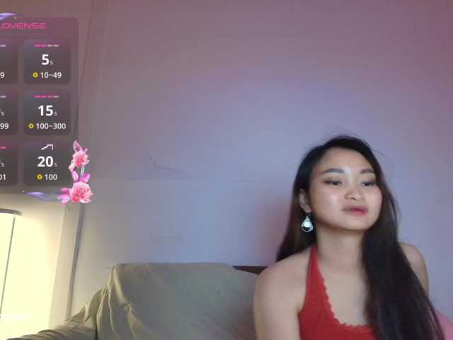 RozyBlack live cam on BongaCams