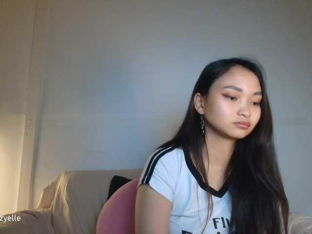 RozyBlack live cam on BongaCams